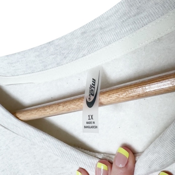 MTA Sport Light Heather Grey Basic Crew Neck Lounge Neutral Pullover Sweatshirt - Picture 14 of 16